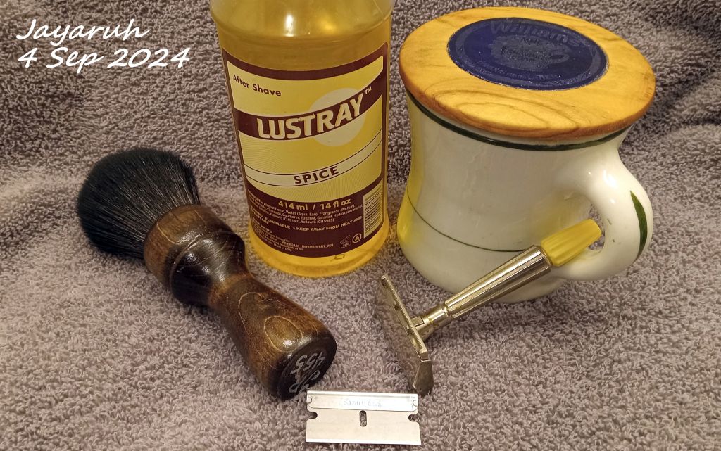 [Image: sos240904.jpg]