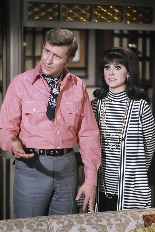 marlo_thomas_b42
