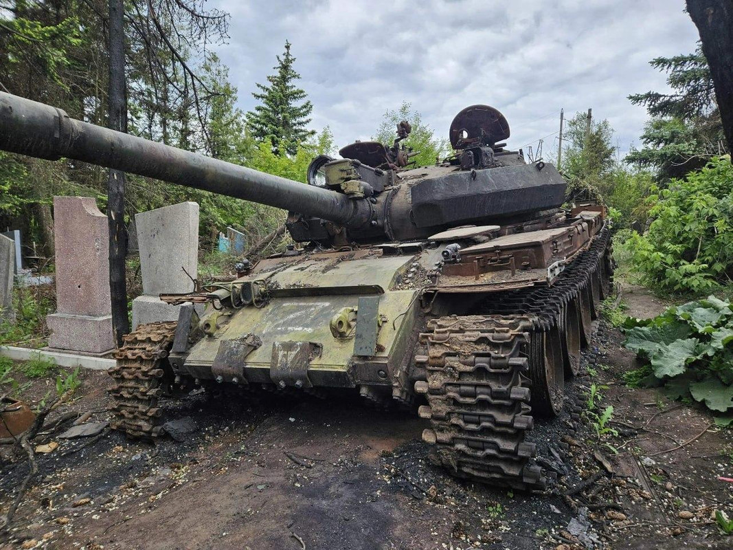 1045 T-62M destr 05 10 24