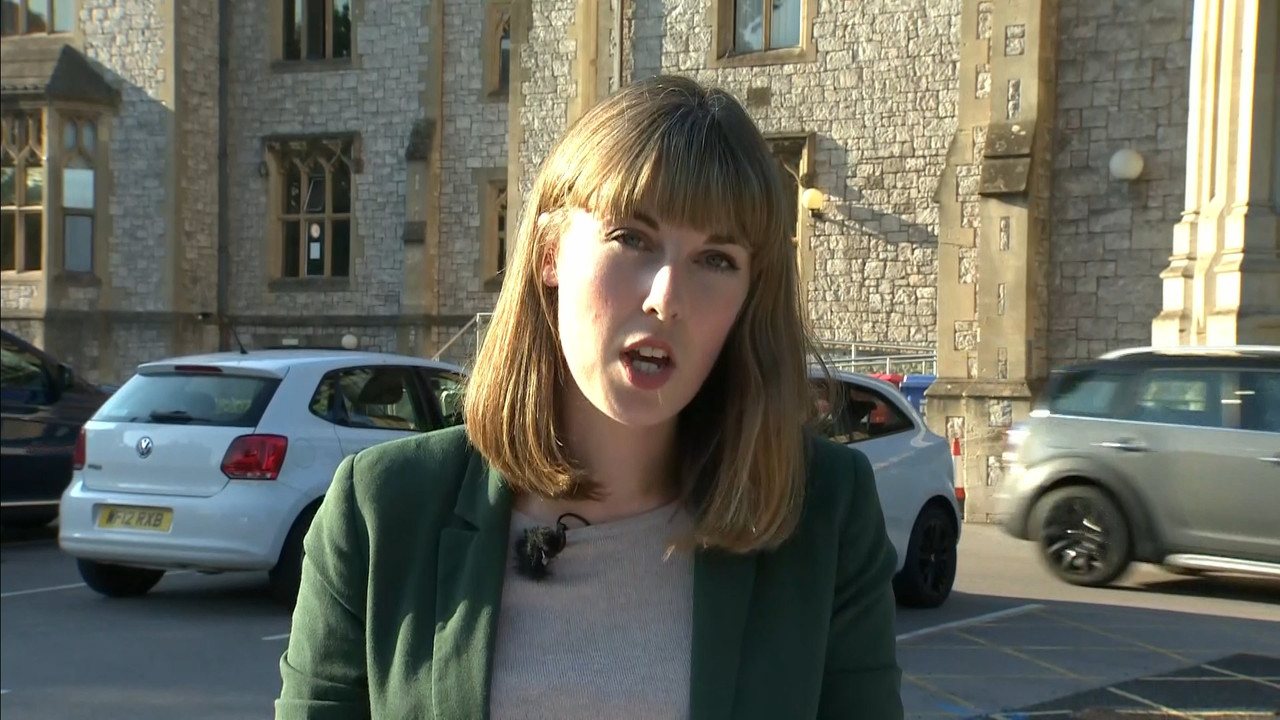 09.15 - 18.00.00 - ITV News London. The latest news in London and the....ts_snapshot_07.20.438