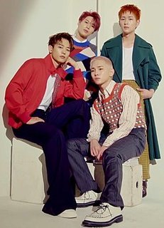 https://i.postimg.cc/RFY1ydDB/250px-Marie-Claire-Korea-We-SHINee-Video-46s.jpg