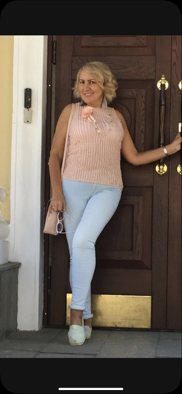 21D8FB13-EBA2-4B76-B092-DA391C86DDF8