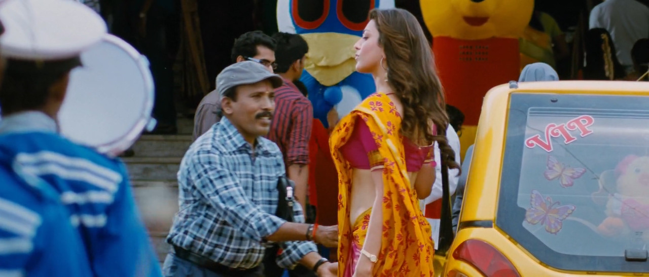 kajal-aggarwal-All-in-All-Azhagu-Raja-20