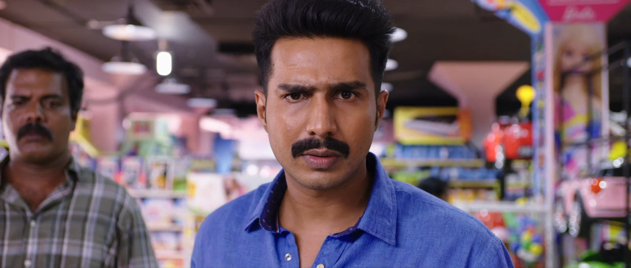 Ratsasan 2018 WebRip [Tamil] 480p, 720p ESub Screenshot