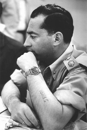Michael Goldman-Gilad, Oficial encargado de las investigaciones del fiscal general