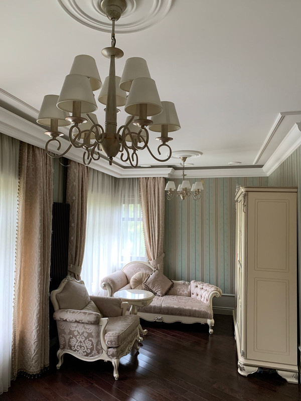 ADE64641-0E20-46E0-9C99-9EDC79B68650