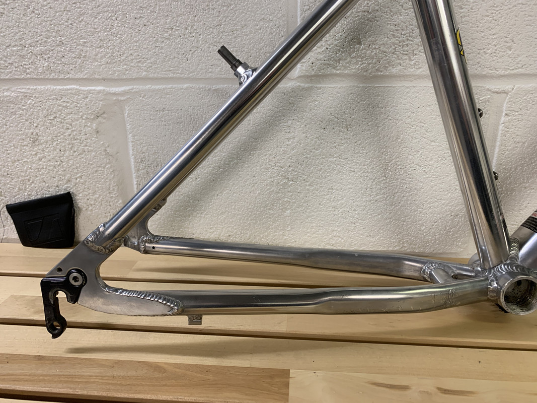 DA443EAF-6410-46C0-A0E5-D6CCB6A457B3