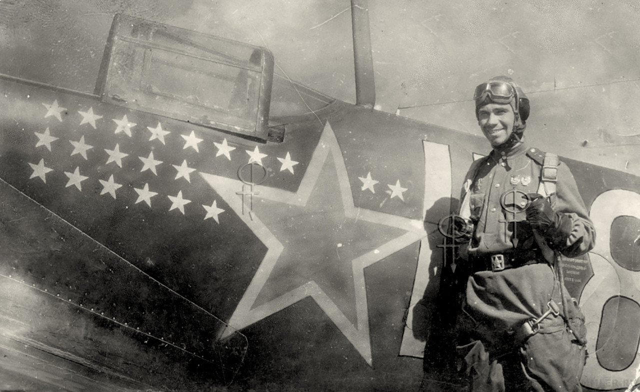 Lavochkin-La-5FN-254IAP-White-178-with-Konstantin-S-Nazimov-1943-01