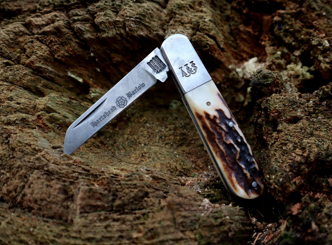 Hartshead Barlow (Stag) 219-8