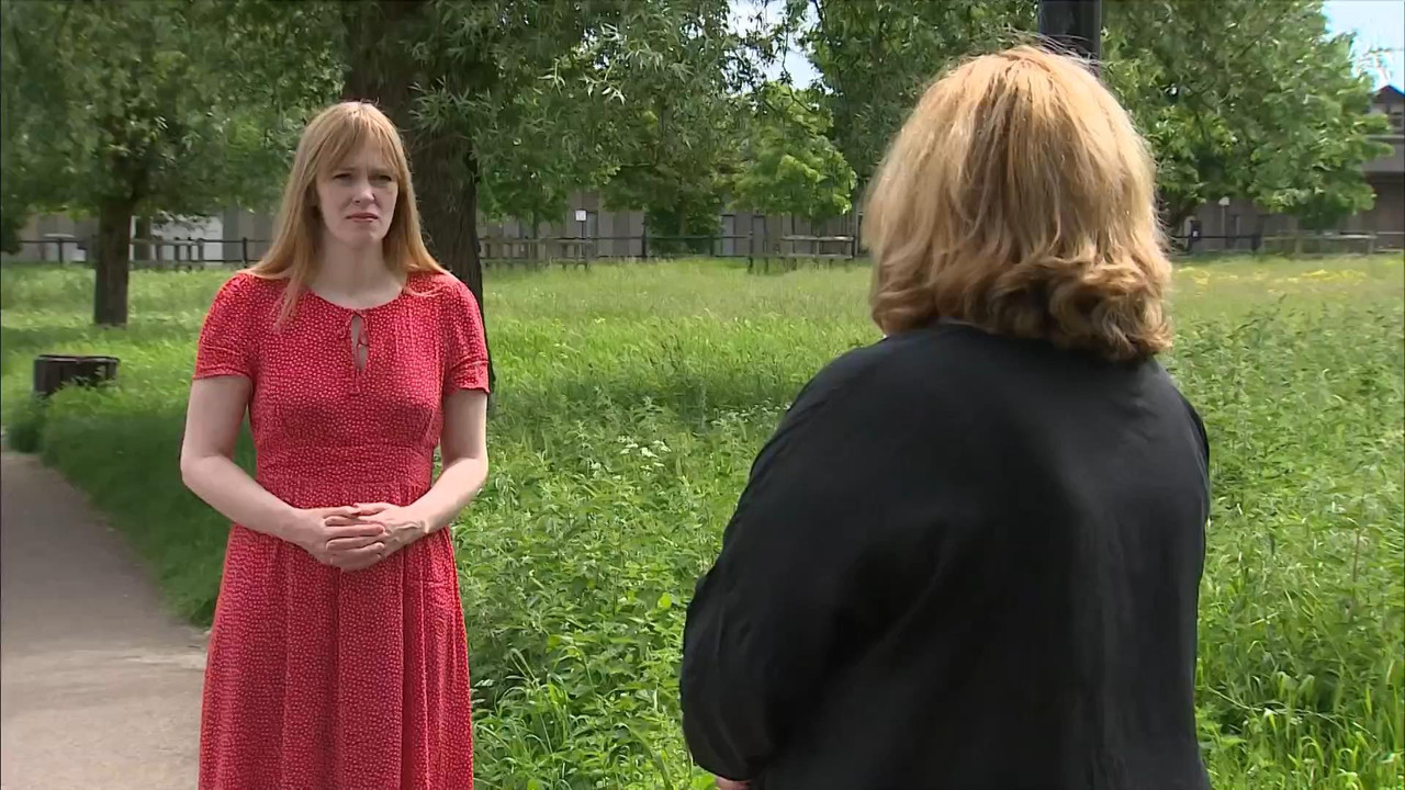 06.07 - 18.00.00 - ITV News London. The latest news in London and the....ts_snapshot_05.13_[2021.06.