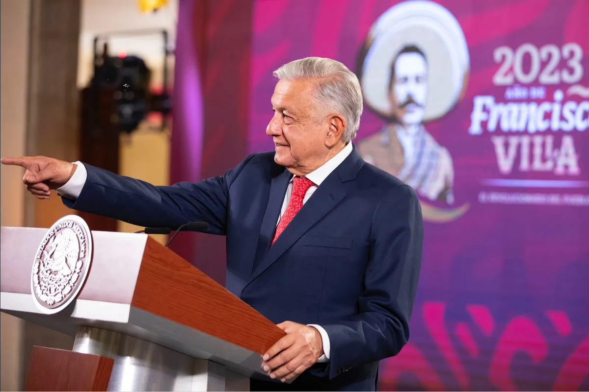 AMLO felicita a Manolo Jiménez y  Delfina Gómez por su triunfo en las elecciones