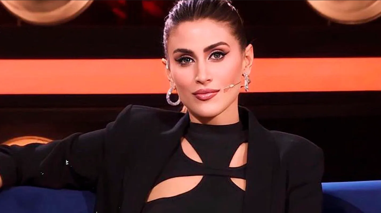 Sofía Rivera Torres paraliza la red al presumir su cuerpazo en un ajustado look negro