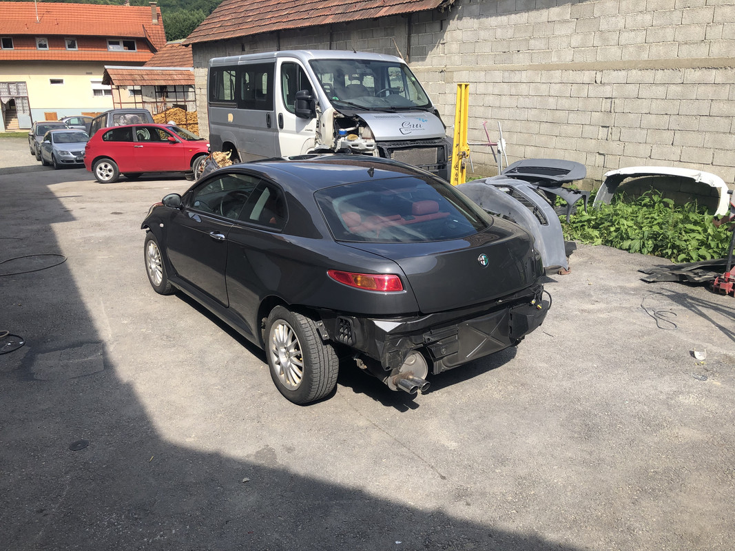 F97B986D-2CE8-4B60-ACE7-AABE77A8BA19