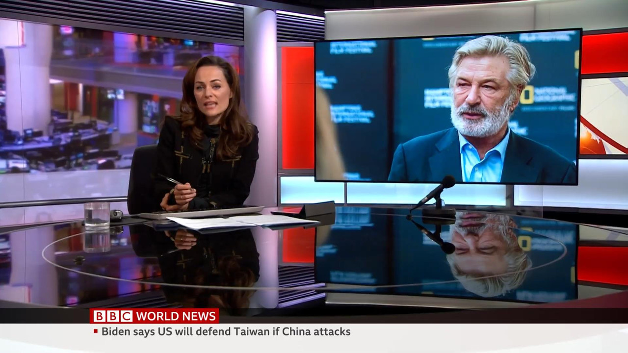 10.22 - 06.00.00 - BBC World News. News. Reporting on the day's inter....ts_snapshot_03.28_[2021.10.