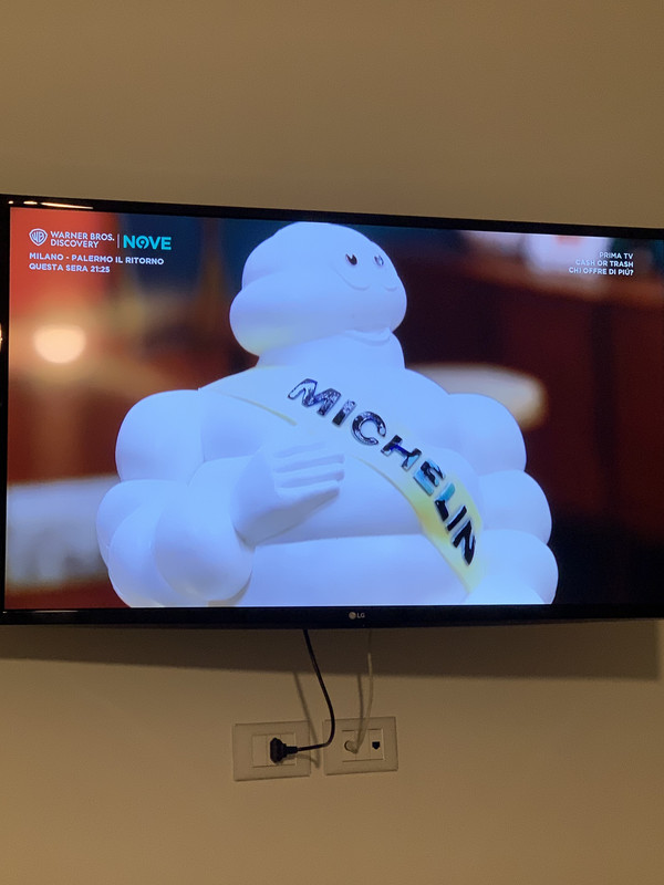 75822F15-86A1-4EDA-8298-8BFF0F8E44CF