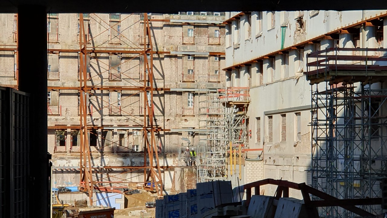 20250218-133507-Shift-N.jpg
