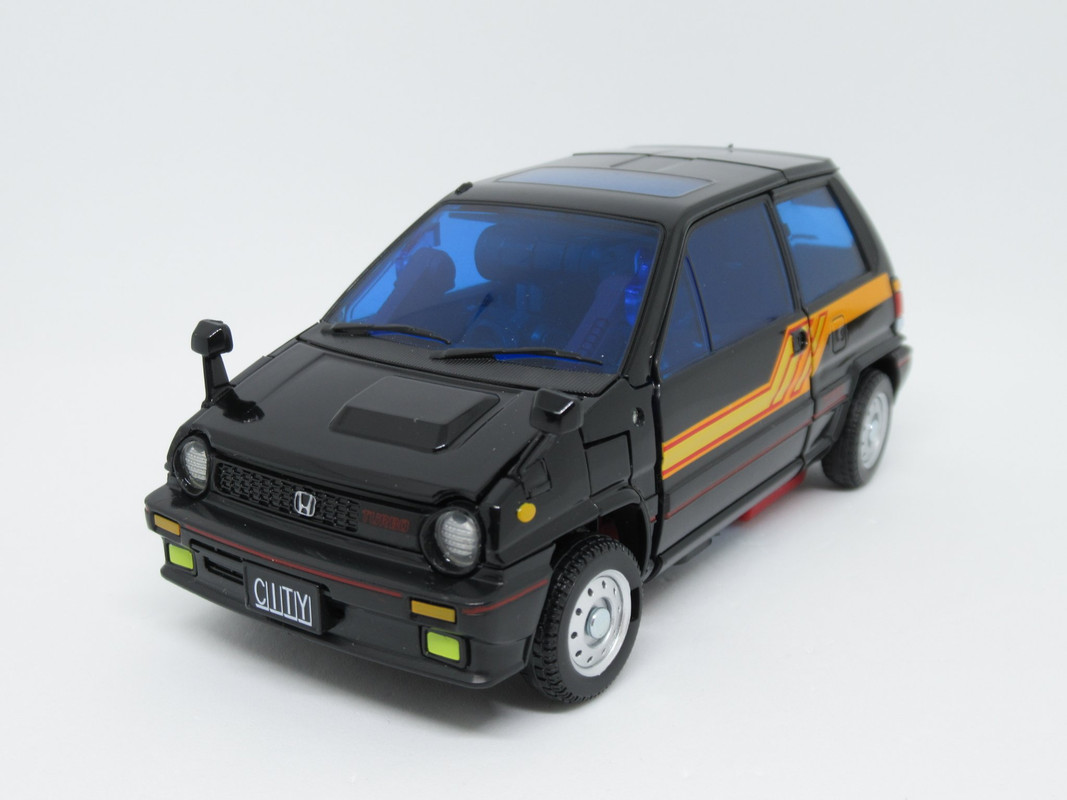 Masterpiece-MP-53B-Dia-Burnout-36