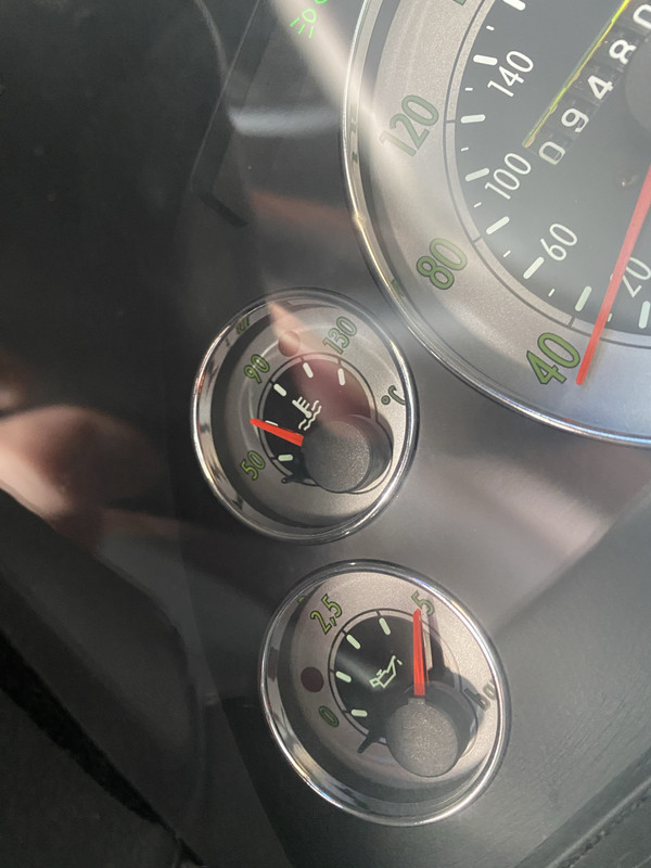 5C3321FB-5276-48D8-816F-6A5F7762400A