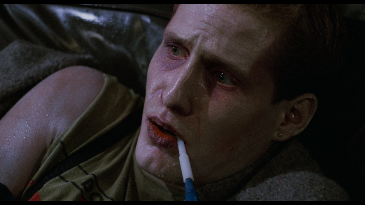 The.Return.of.the.Living.Dead.1985.UHD.2160p.HDR.DoVi.BDREMUX.-.Нечипорук.mkv_snapshot_00.48.14.537