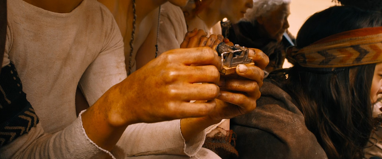 Mad Max - Fury Road 2015 (1080p x265 10bit Tigole).mkv_snapshot_