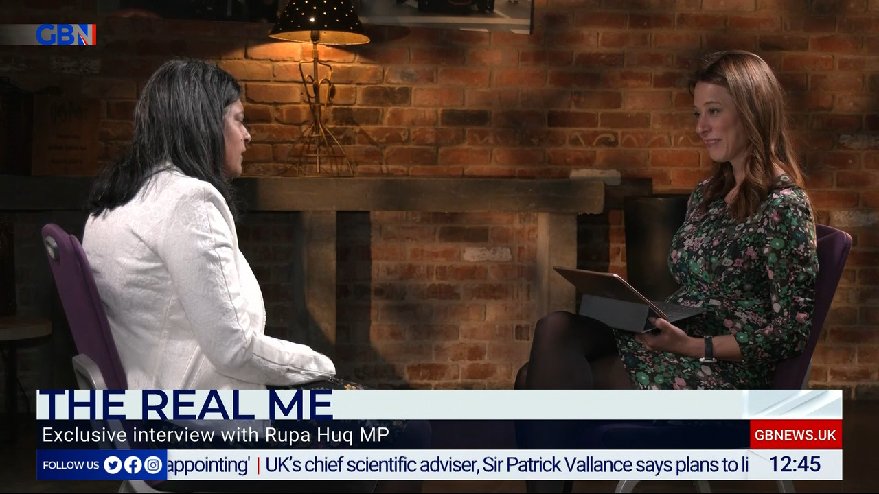 10.28 - 12.00.00 - The Briefing With Gloria De Piero. Your must-watch....ts_snapshot_46.14.823