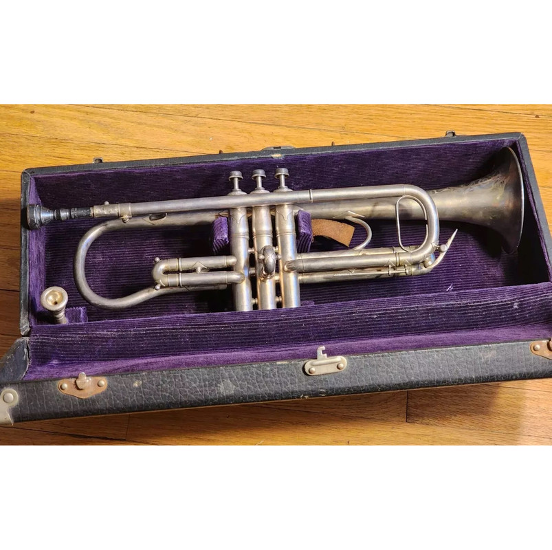King 1915 Improved Model Trumpet sn 13731 (1)