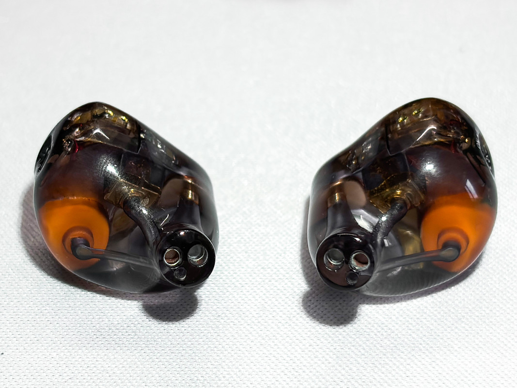 TANSIO MIRAI ARMOR 有線イヤホン TANSIO MIRAI Feat 2BA + 2DD Hybrid 2Pin 0.78mm HiFi