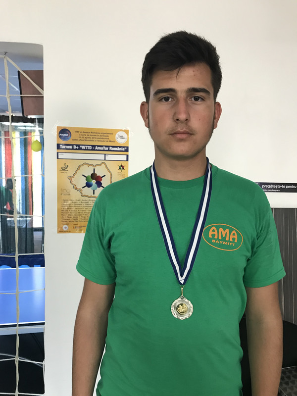 31F70AE6-ADDB-41DB-A160-3216E922E035