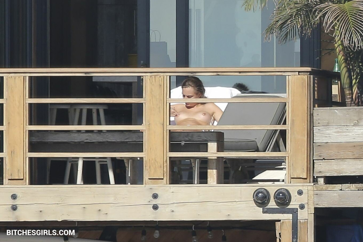 314681571037546879358652967101059452997