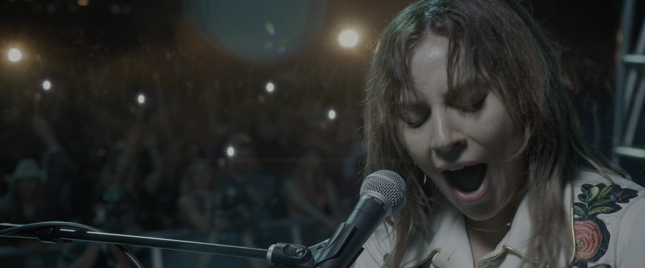A Star Is Born (2018) Rip 2160p HEVC 10bit-HDR ITA-ENG AC3-SUBS]