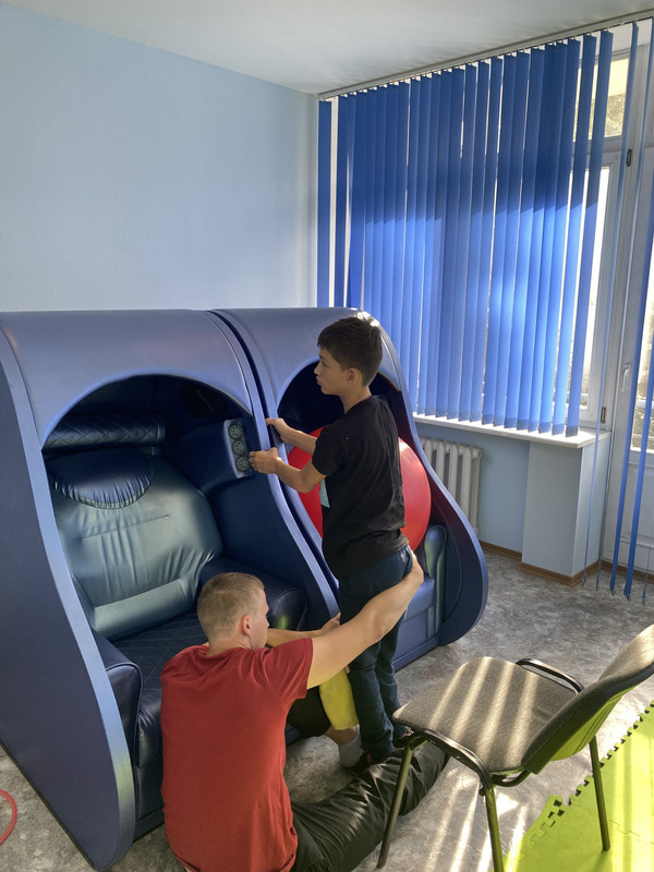 8735F352-3849-486F-82A3-A4912D224F52