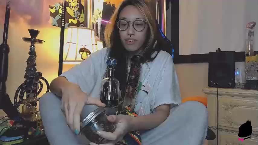 Bbnymphokitty chaturbate Apr 11 2021 12-21-54