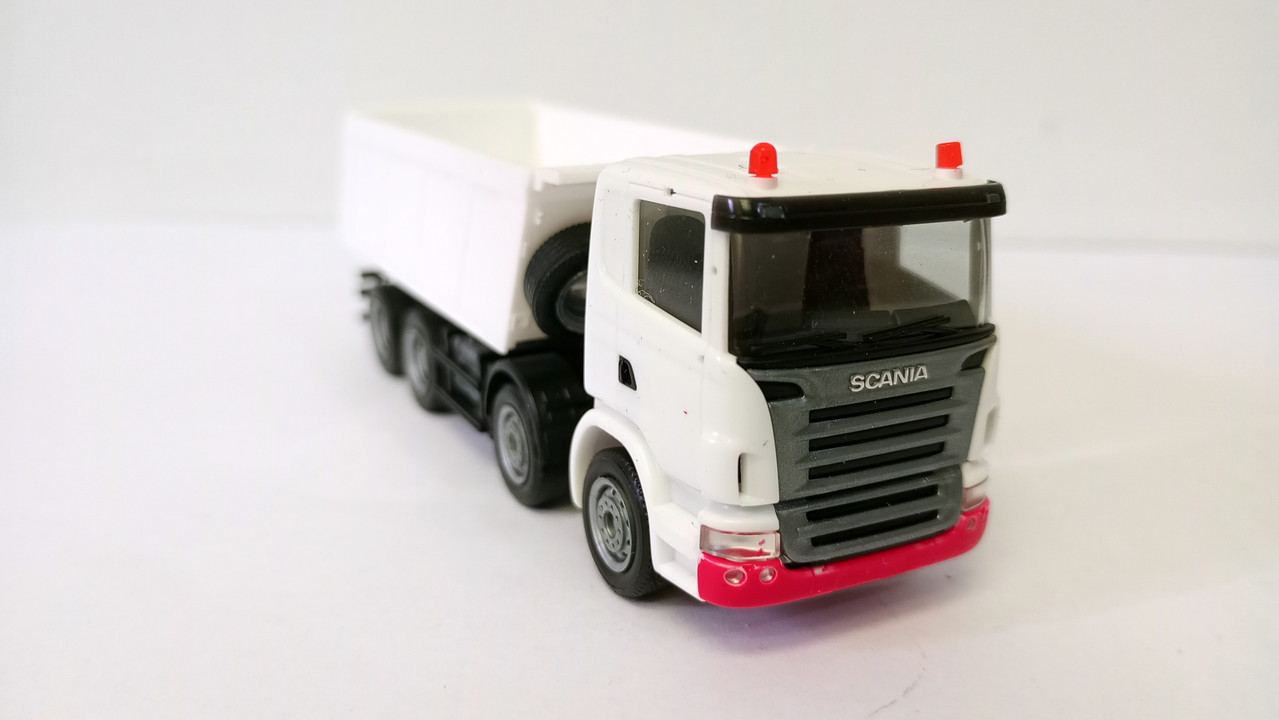 Mach (3696)