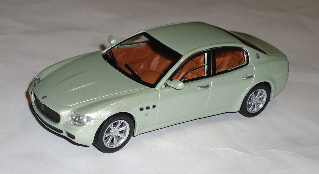 Maserati-Quattroporte