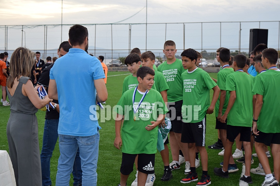, &Pi;&alpha;&rho;&alpha;&delta;ό&theta;&eta;&kappa;&epsilon; &tau;&omicron; &gamma;ή&pi;&epsilon;&delta;&omicron; &tau;&eta;&sigmaf; &Epsilon;&Pi;&Sigma; &Mu;&epsilon;&sigma;&sigma;&eta;&nu;ί&alpha;&sigmaf; &sigma;&tau;&omicron;&nu; &Kappa;&omicron;&rho;&delta;ί&alpha; (pics & video)