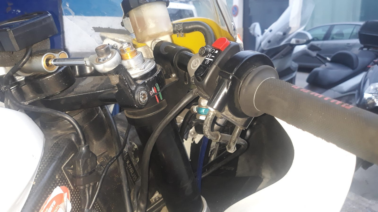 881F6D16-DDB4-4030-8C9B-DB4B2059BED8