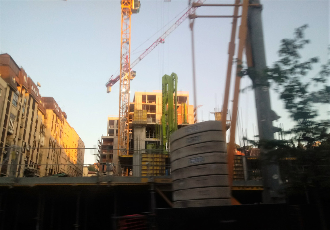 20190828_185132(1)-1