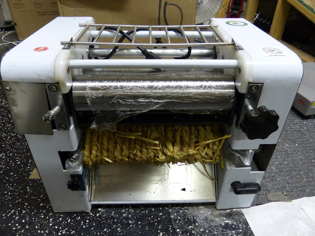 NEWTRY 2000W MULTIFUNCTION COMMERCIAL PASTA MAKER