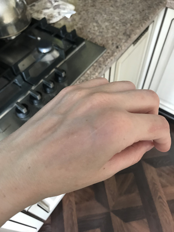 E16CFB41-D826-401D-84A4-58C628FC08E9