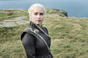 emilia-clarke-game-of-thrones-113