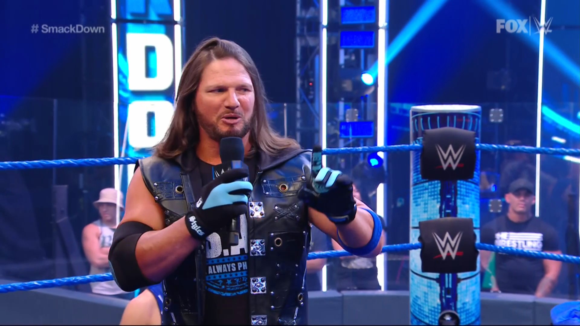 WWE SmackDown 2020 06 19 1080p HDTV x264-WH