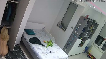 [Image: Voyeur25145104428.jpg]