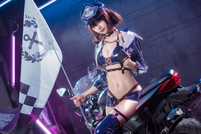艾西Aiwest 碧蓝航线巴尔的摩&信浓赛车女郎Cosplay写真图集 双人高清图集 47P (200.7M)插图1