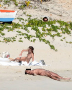 Edita-Vilkeviciute-Sigute-Krilaviciute-On-the-Beach-in-St.-Barts-April-3-2014-111-gigapixel-low_res-