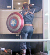 Chris-Evans-superficial-guys-55