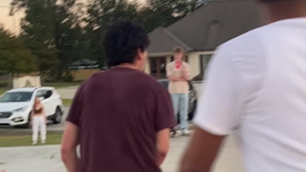 [Image: c0np46z0pebv.png]