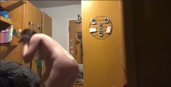 [Image: Voyeur14305094549.jpg]