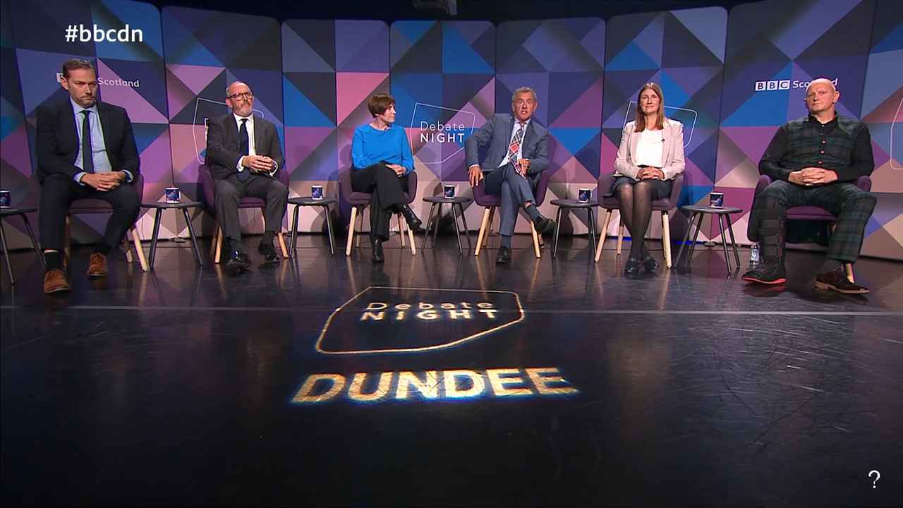 09.28 - 23.30.00 - Debate Night. 10 24. Current affairs discussion. M....ts_snapshot_00.48.47.771
