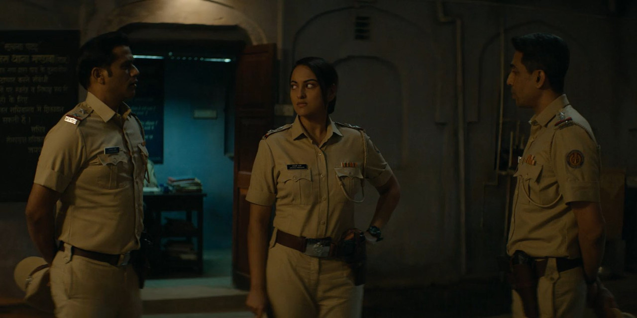 Dahaad (2023) Season 1 [Hindi + Tamil + Telugu + Malayalam + Kannada] WebRip 480p, 720p ESub - Complete Screenshot