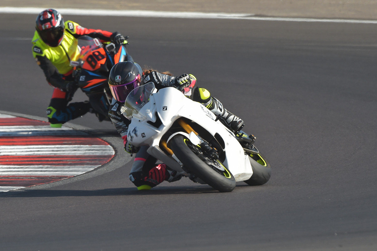 74487CE7-FE56-4465-B36B-945601BBD7C4